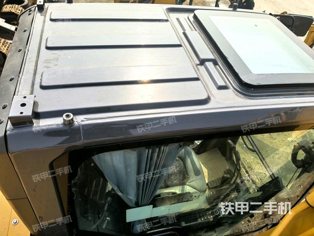 驾驶室顶部俯视（上车部件）