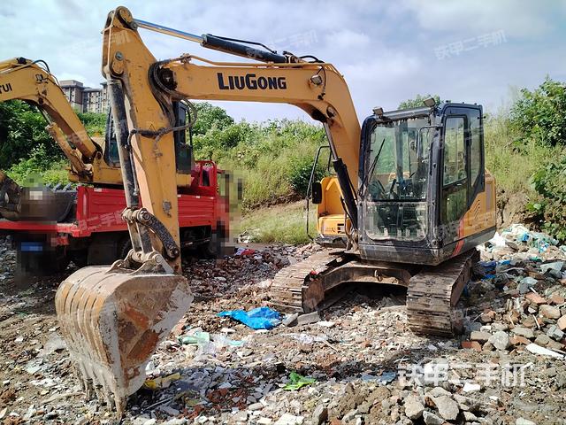 柳工CLG9075E挖掘機(jī)