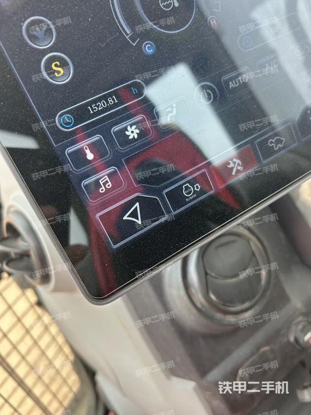 顯示屏?（駕駛室部分）