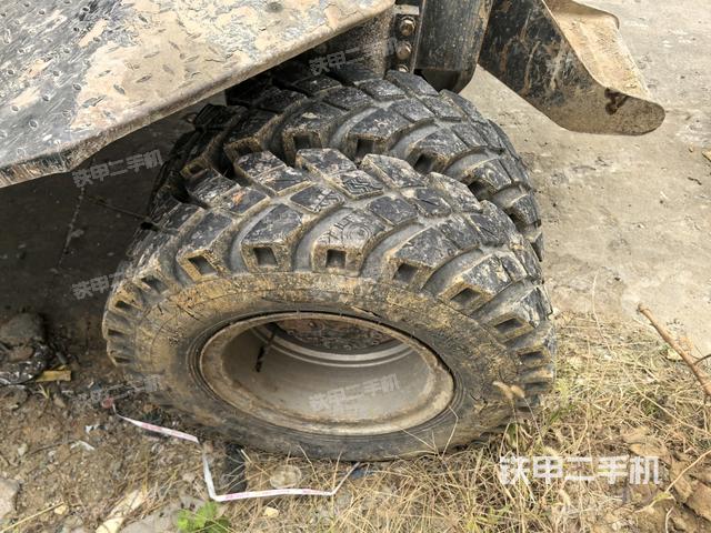 左驱动轮（行走机构）