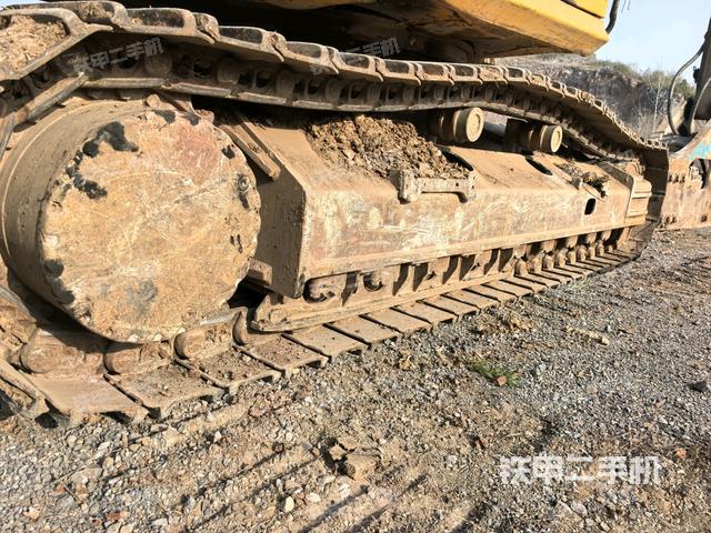 右側(cè)履帶整體（行走機(jī)構(gòu)）