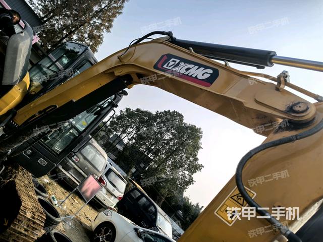 大臂整體?右側(cè)（工作和回轉(zhuǎn)裝置）