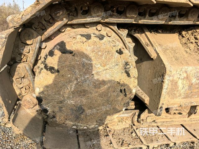 右驅(qū)動(dòng)輪（行走機(jī)構(gòu)）