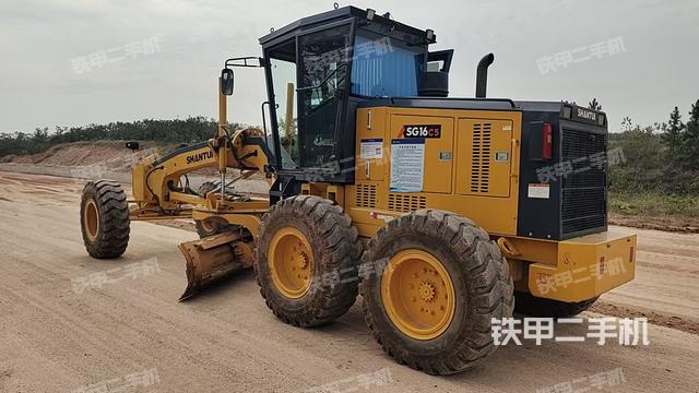 山推SG16-C5平地机