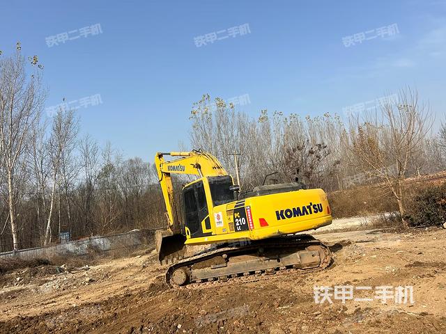 驾驶室顶部（整机外观）