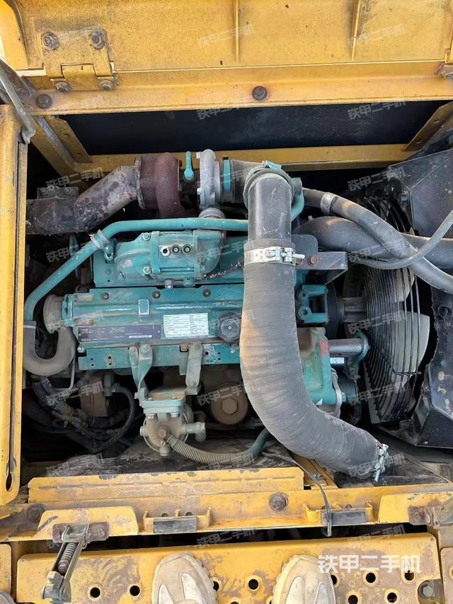 发动机整体俯视（整机外观）