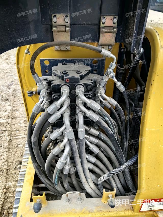 分配閥（上車部件）