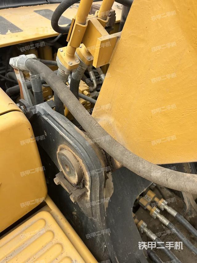 大臂根部?斜視（工作和回轉(zhuǎn)裝置）