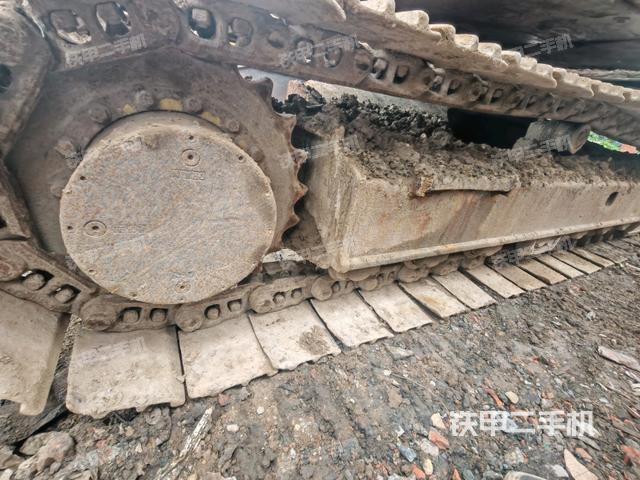 單側(cè)履帶整體（整機外觀）