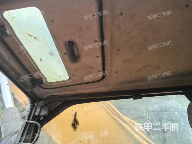 顶棚整体（驾驶室部分）