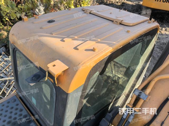 驾驶室顶部俯视（上车部件）