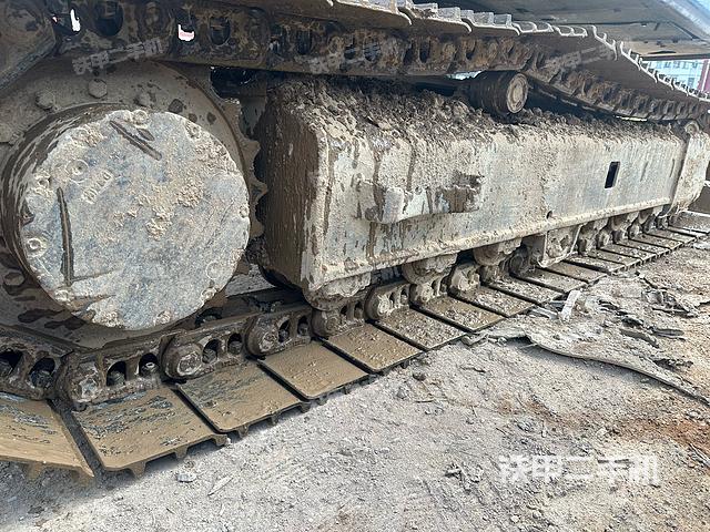 单侧履带整体（整机外观）