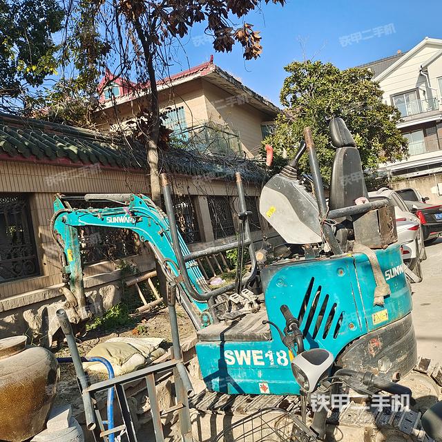 山河智能SWE18UF挖掘机