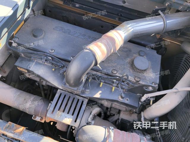 发动机整体俯视（整机外观）