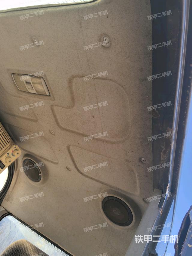 頂棚整體（駕駛室部分）