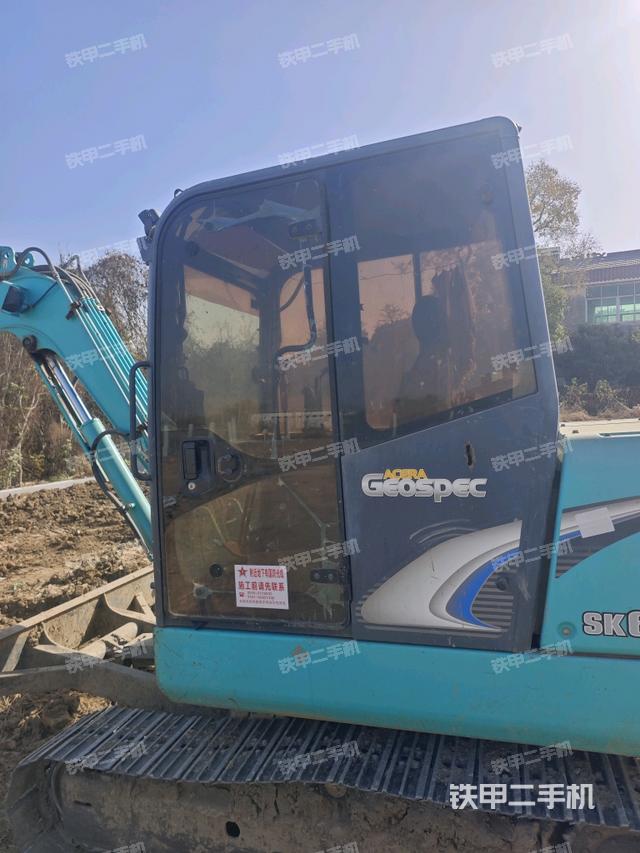  驾驶室正侧（驾驶室部分）