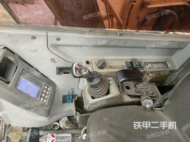 显示屏 （驾驶室部分）