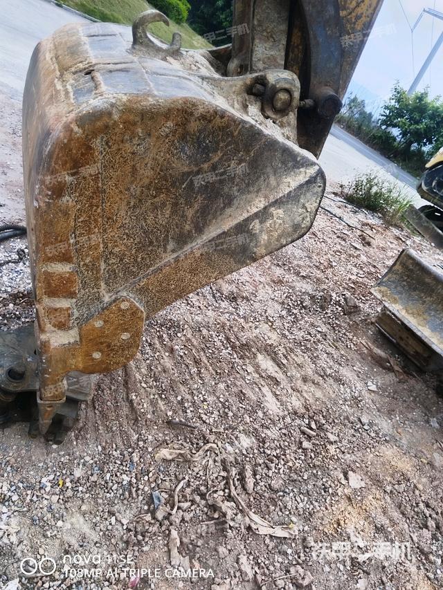 大臂整體?右側(cè)（工作和回轉(zhuǎn)裝置）