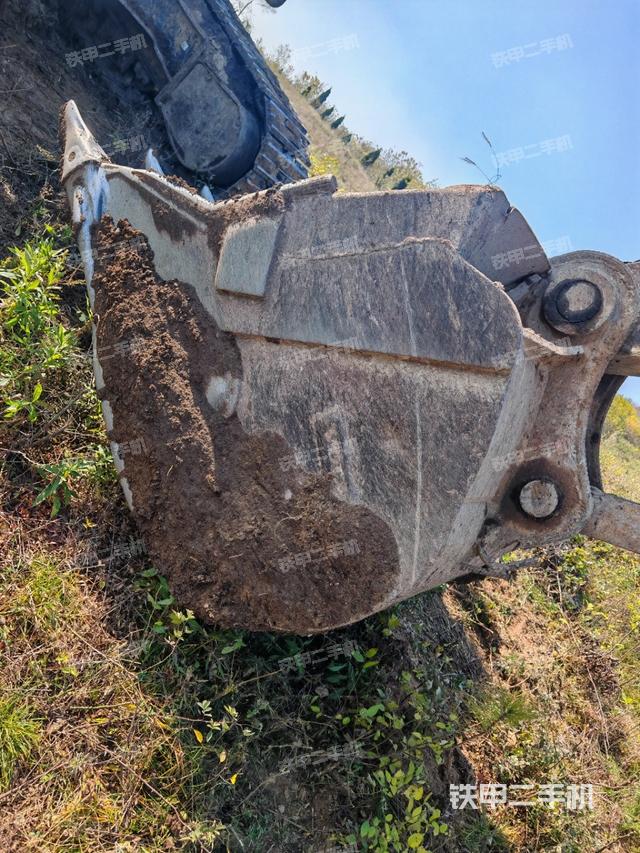 小臂整體左后（工作和回轉(zhuǎn)裝置）