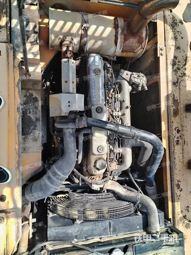 發(fā)動機(jī)整體俯視（整機(jī)外觀）