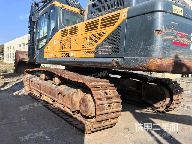 整机右后45°（整机外观）