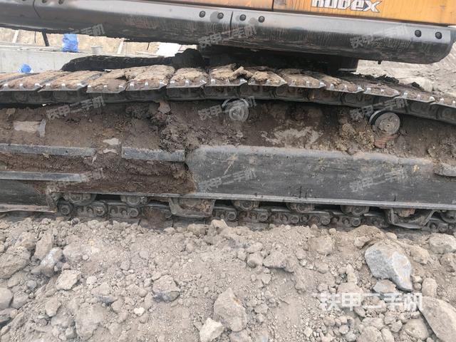 左侧履带整体 （行走机构）