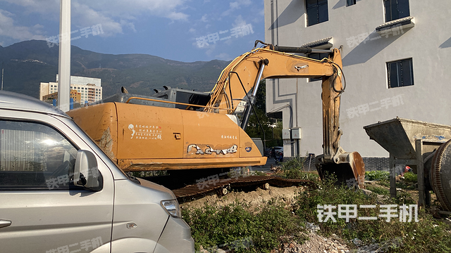 整机右后45°（整机外观）