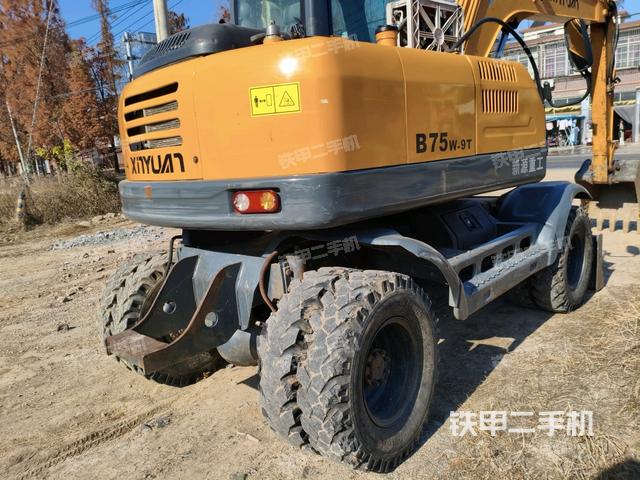 整机右后45°（整机外观）