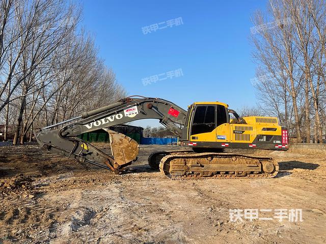 沃爾沃EC380DL挖掘機(jī)