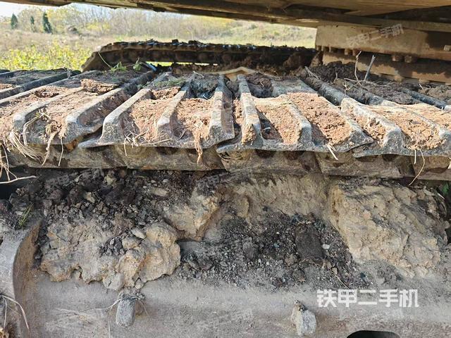 左導(dǎo)向輪（行走機(jī)構(gòu)）