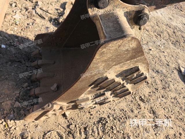 鏟斗45度（工作和回轉(zhuǎn)裝置）