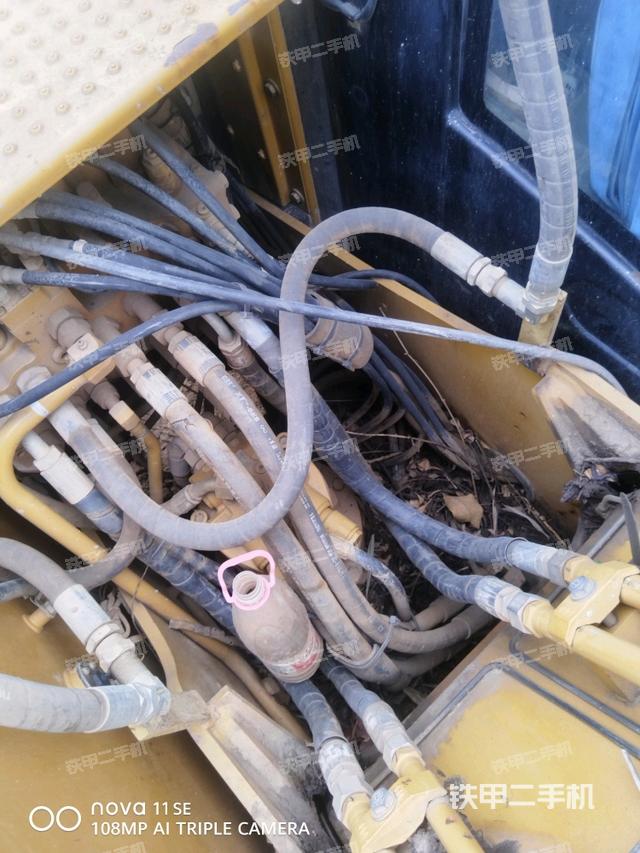 回轉(zhuǎn)馬達(dá)（上車部件）