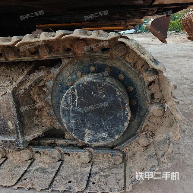 单侧履带整体（整机外观）