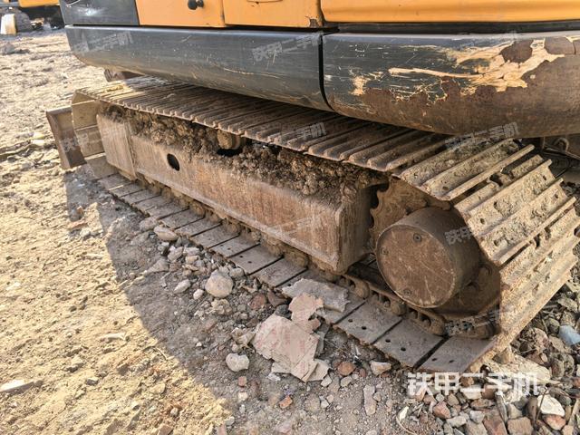 左側(cè)履帶整體?（行走機(jī)構(gòu)）