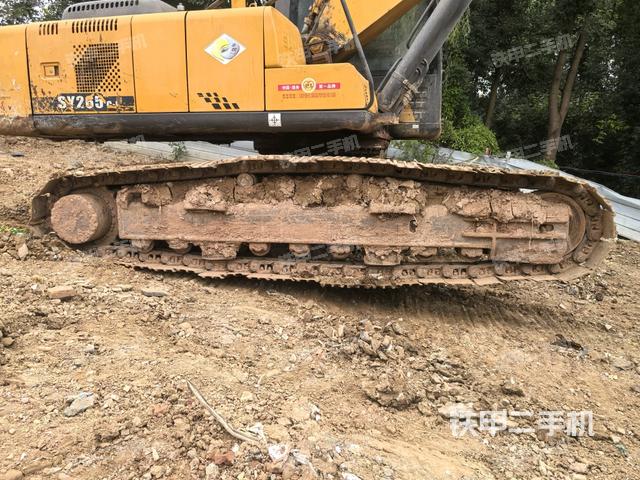 右侧履带整体（行走机构）