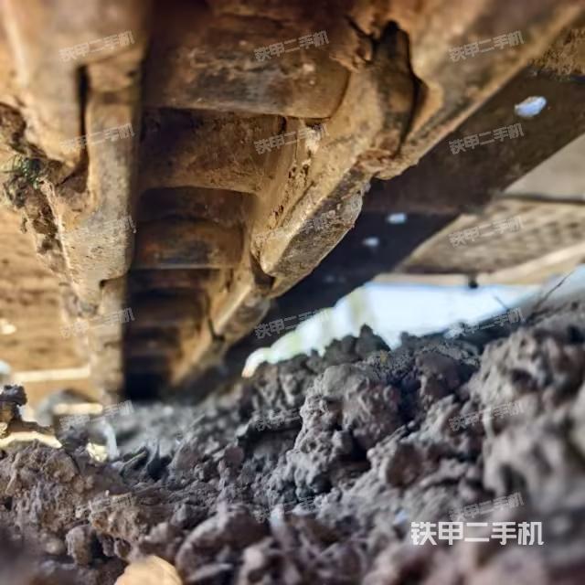 單側(cè)履帶整體（整機外觀）