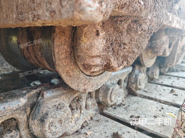 右驅(qū)動(dòng)輪（行走機(jī)構(gòu)）