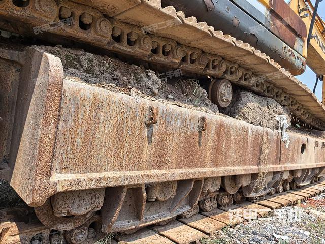 左導向輪（行走機構）