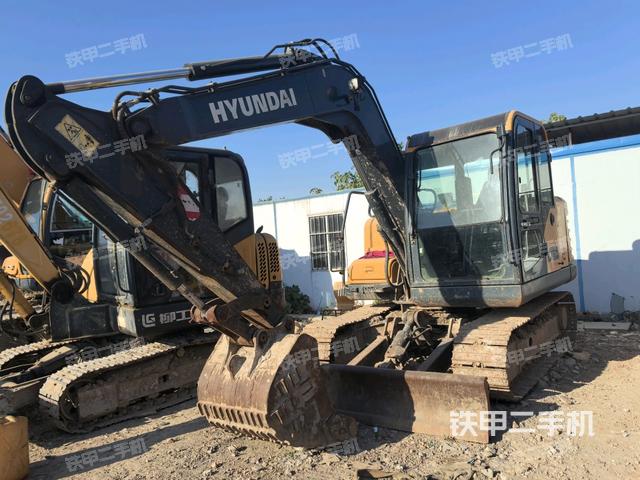 現(xiàn)代HX75DN挖掘機(jī)