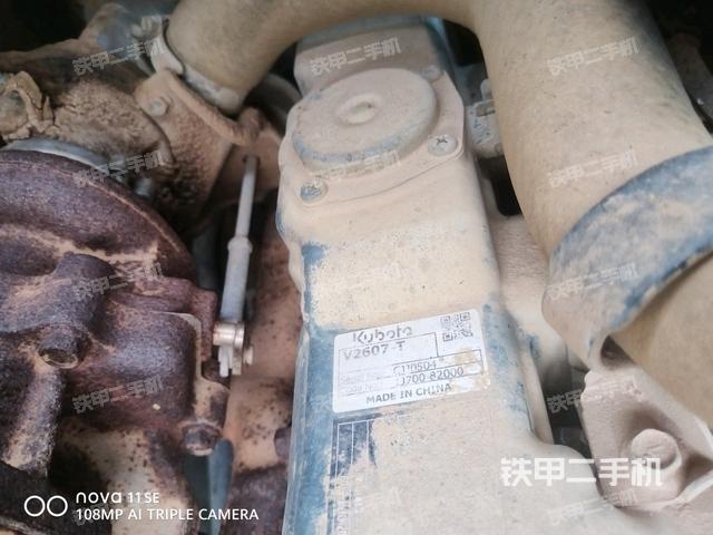 發(fā)動機(jī)室（上車部件）