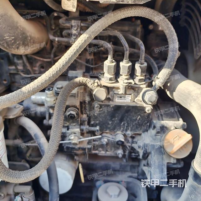 发动机整体俯视（整机外观）