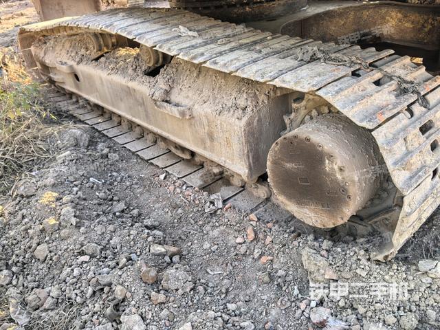 左侧履带整体 （行走机构）