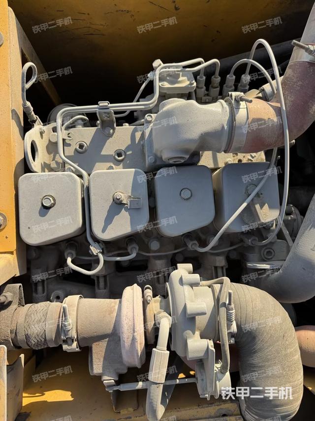 发动机整体俯视（整机外观）