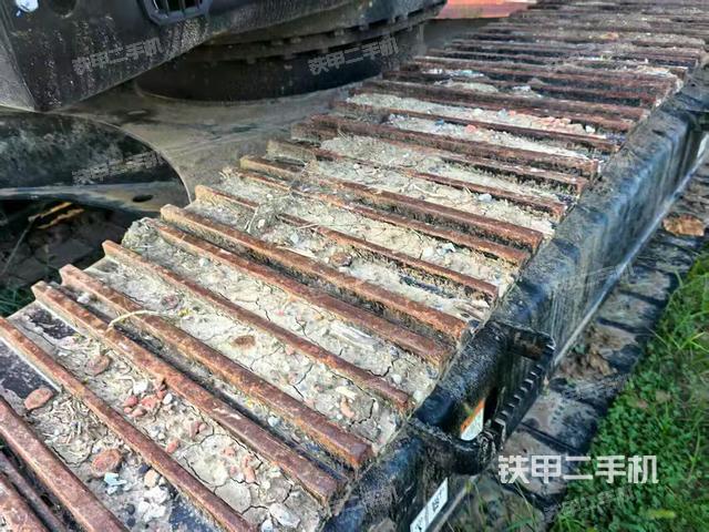 单侧履带整体（整机外观）