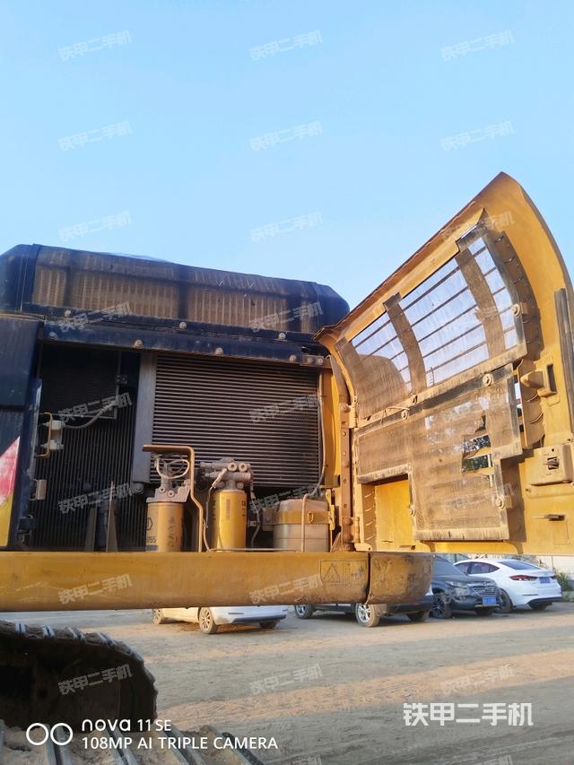 散熱器正面（大件艙室）