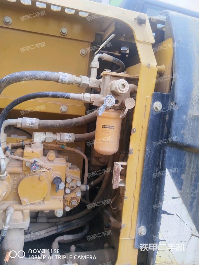 液壓泵斜45?右（大件艙室）