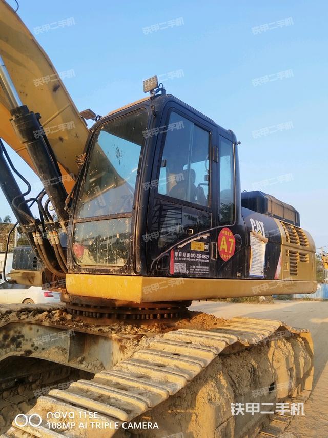 座椅左側(cè)控制臺(tái)/音響/含左手柄（駕駛室部分）