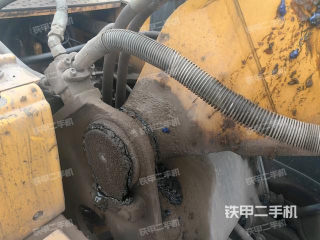 大臂根部 斜视（工作和回转装置）