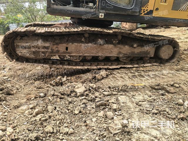 左侧履带整体 （行走机构）