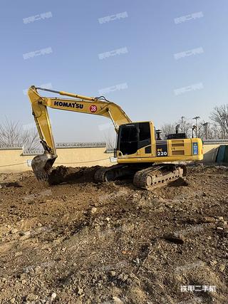 小松PC220-8M0挖掘機